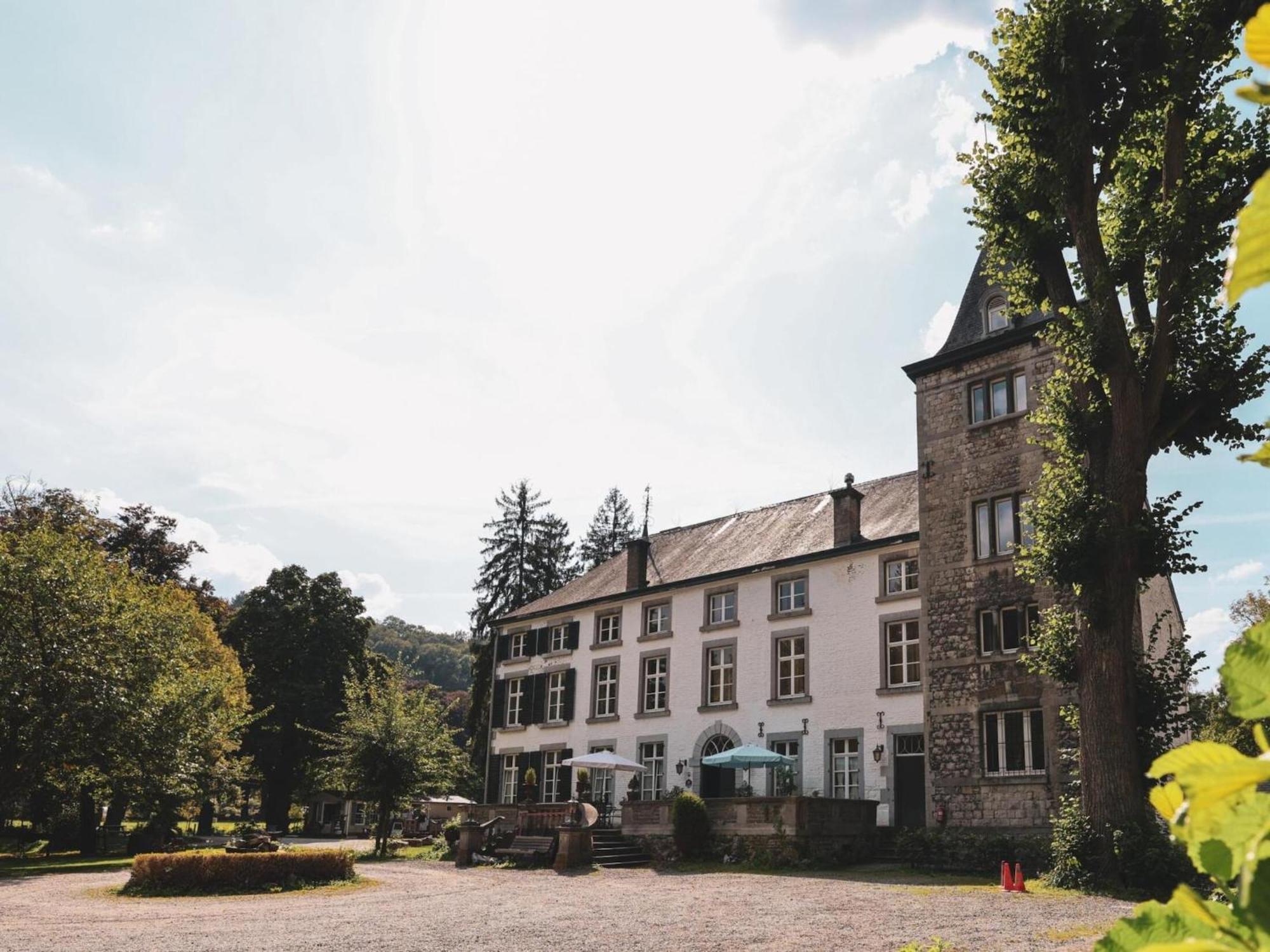 Elegant Apartment In Aywaille Near Forest Exterior foto