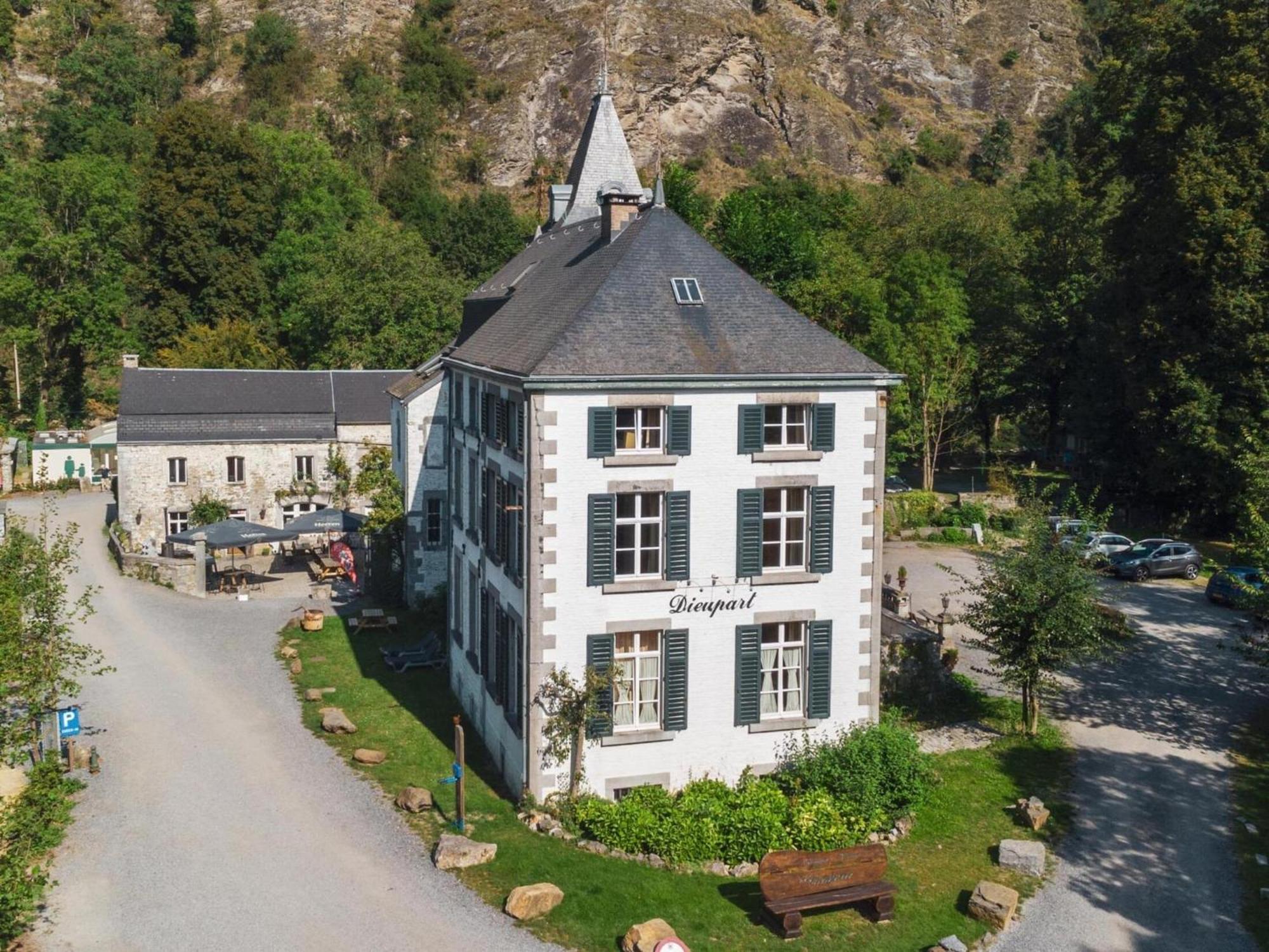Elegant Apartment In Aywaille Near Forest Exterior foto